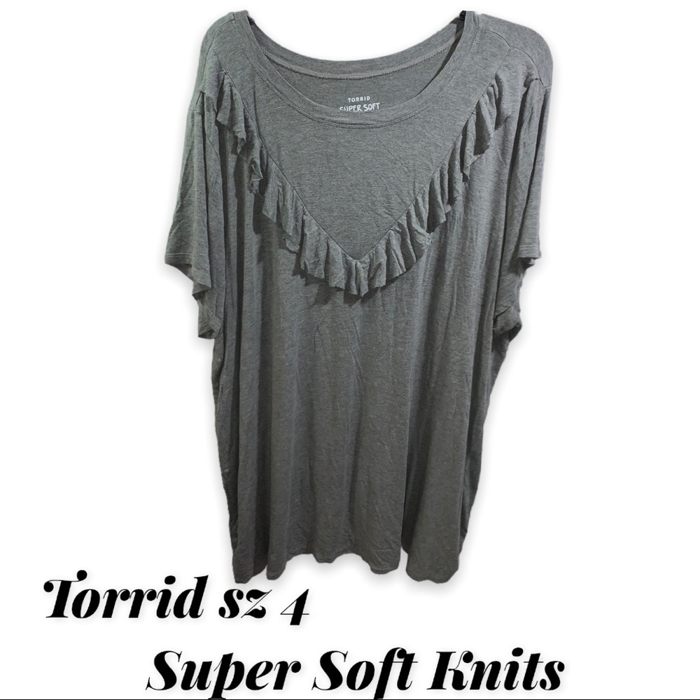 TORRID Super Soft Knits Ruffle Front Tee | Size 4